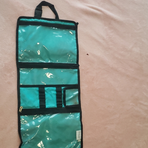 Thirty-one Travel Case - Picture 3 of 3